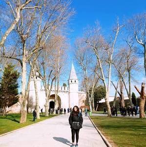 Meet your Posher, Maryam